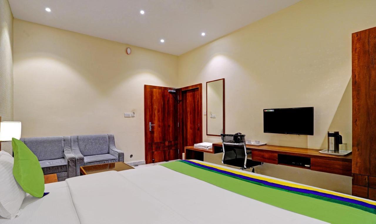 Treebo Trend Hotel Yks - Cad Circle Kota  Εξωτερικό φωτογραφία