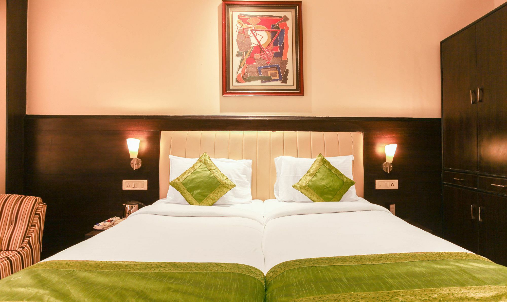 Treebo Trend Hotel Yks - Cad Circle Kota  Εξωτερικό φωτογραφία